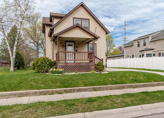 Property at 479 N Walnut St, Janesville, WI 53548, 4 beds, 1.5 baths