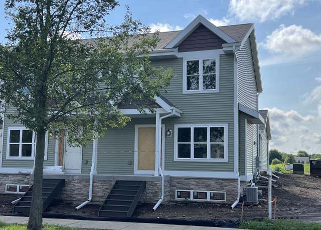 Property at 2813 Crinkle Root Dr, Fitchburg, WI 53711, 3 beds, 3.5 baths