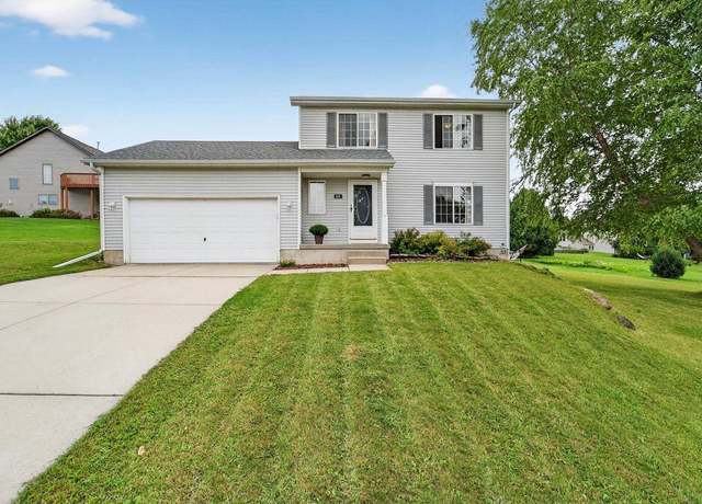 Property at 816 Vista Ridge Dr, Mount Horeb, WI 53572, 3 beds, 3 baths