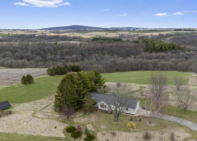 Property at 7751 Schurch Rd, Barneveld, WI 53507, 3 beds, 3 baths