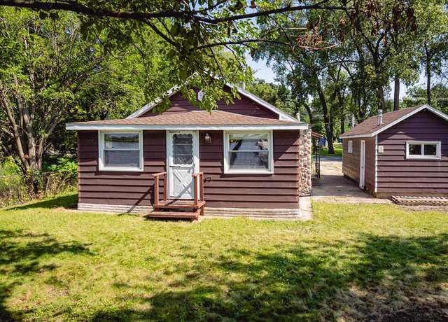 Property at 506 Interlake Dr, Monona, WI 53716, 2 beds, 1 bath