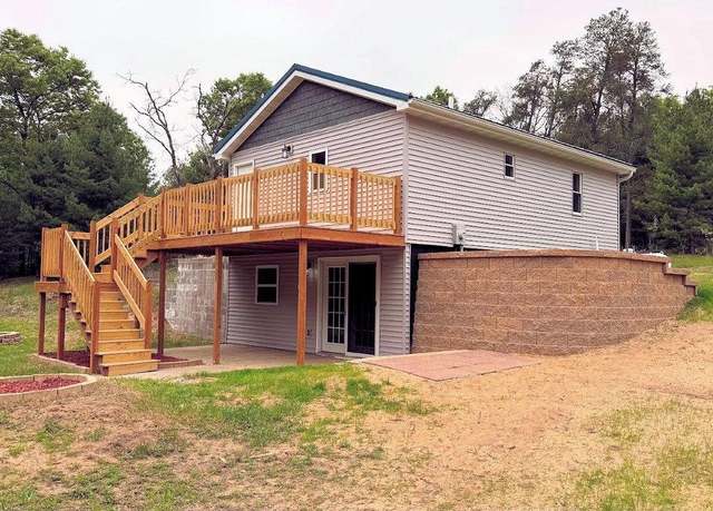Property at 1004 Gem Ct, Wisconsin Dells, WI 53965, 2 beds, 1.5 baths