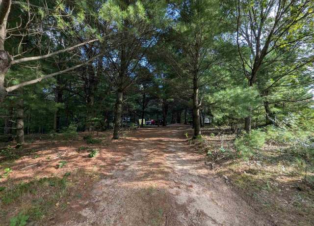 Property at 227 Fern Ln, Oxford, WI 53952