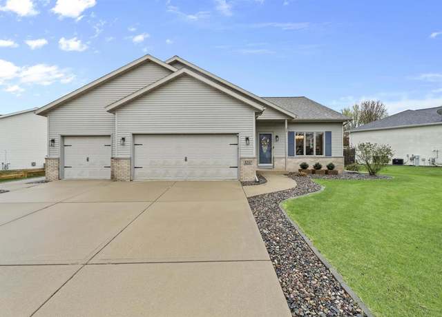 Property at 3257 Edmonton Dr, Sun Prairie, WI 53590, 4 beds, 2 baths