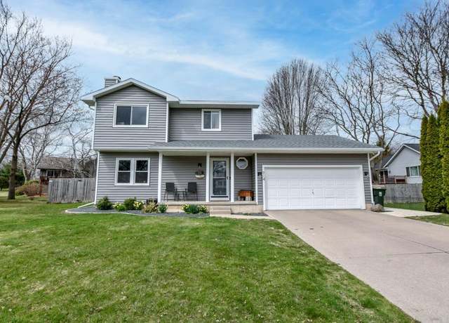 Property at 914 Walker Ct, Sun Prairie, WI 53590, 3 beds, 1.5 baths