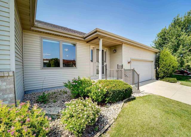 Property at 283 Alpine Pkwy, Oregon, WI 53575, 3 beds, 3 baths