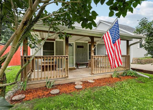 Property at 5116 Erling Ave, Mcfarland, WI 53558, 2 beds, 1 bath