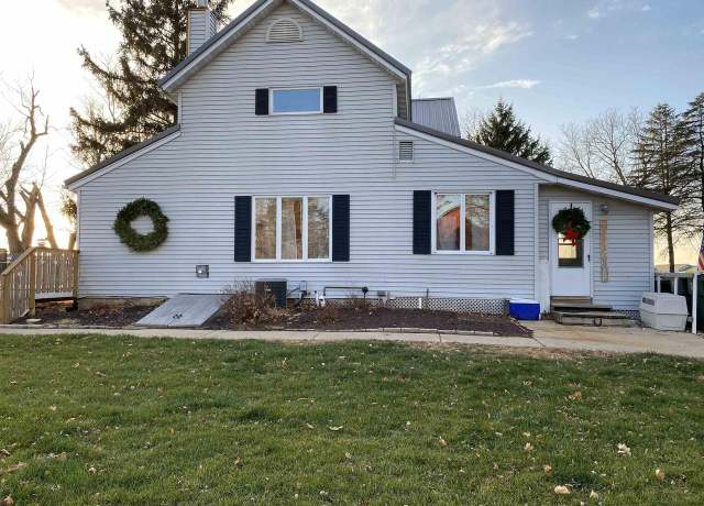 Property at 7321 Jones Rd, Barneveld, WI 53507, 4 beds, 2 baths