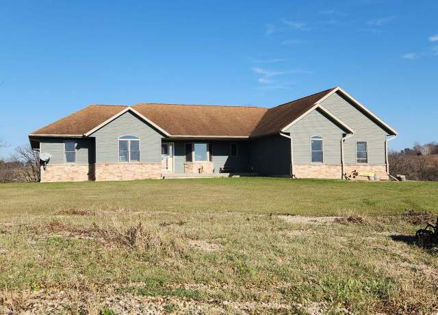 Property at 8720 W Moscow Rd, Blanchardville, WI 53516, 3 beds, 2 baths