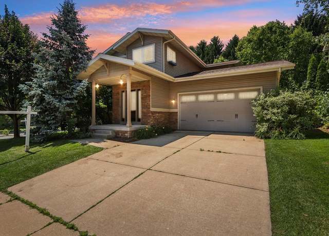 Property at 2338 Jeffy Trl, Madison, WI 53719, 4 beds, 3.5 baths
