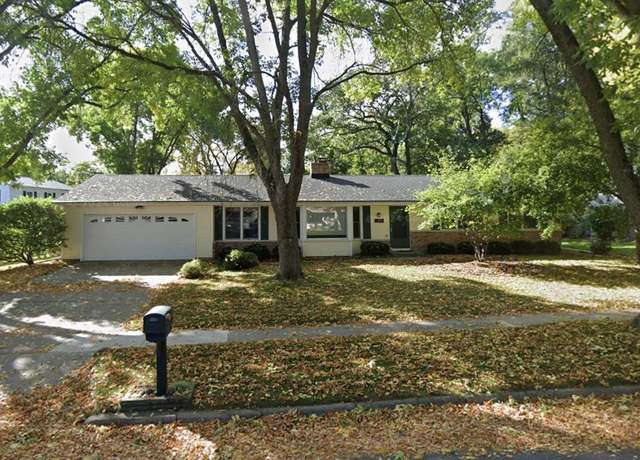 Property at 2905 Nottingham Way, Madison, WI 53713, 3 beds, 2 baths