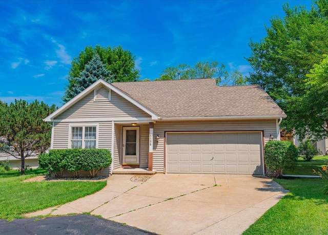Property at 5158 Ridge Oak Dr, Madison, WI 53704, 4 beds, 3 baths