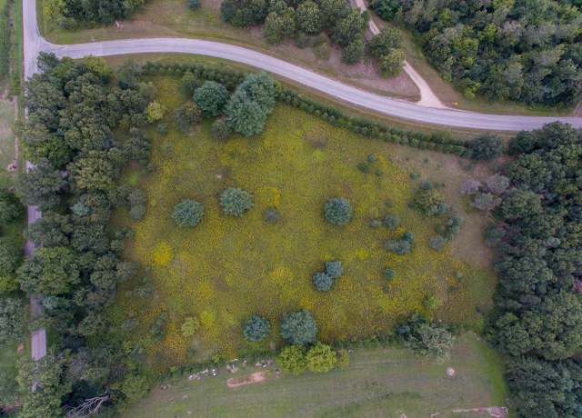 Property at N4849 3rd Ave, Oxford, WI 53952