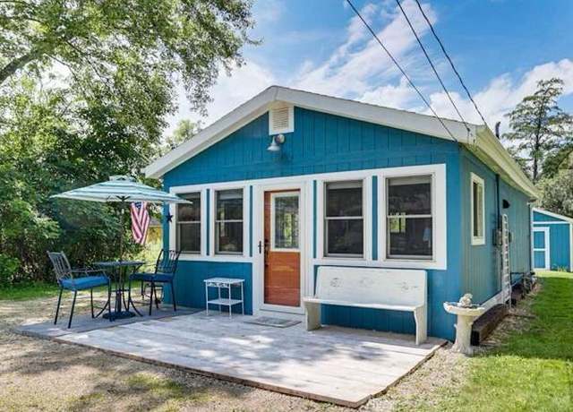 Property at N4557 E Shore Place Rd, Cambridge, WI 53523, 1 bed, 1 bath
