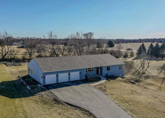 Property at 5628 E Eagle Dr, Milton, WI 53563, 5 beds, 3 baths