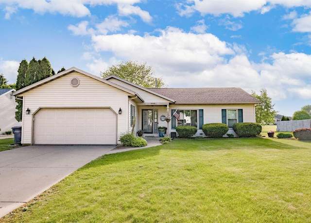 Property at 1809 Edon Dr, Janesville, WI 53546, 3 beds, 2 baths