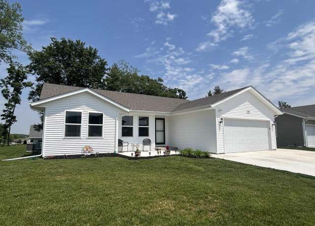 Property at 4303 Dublin Dr, Janesville, WI 53546, 3 beds, 2 baths