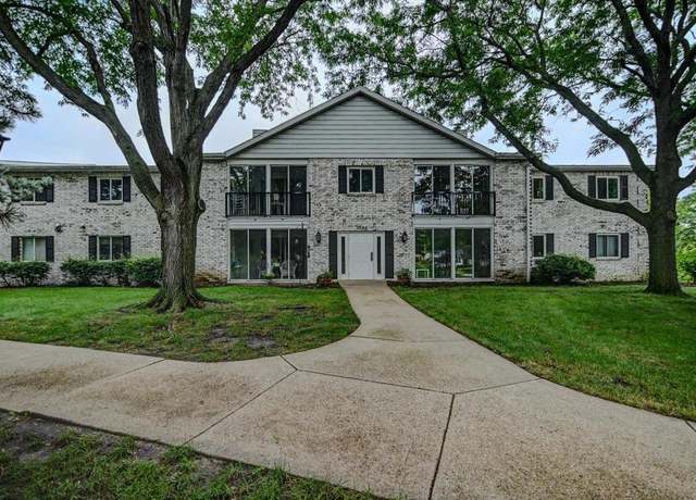 Property at 1530 Golf View Rd Unit B, Madison, WI 53704, 2 beds, 1.5 baths