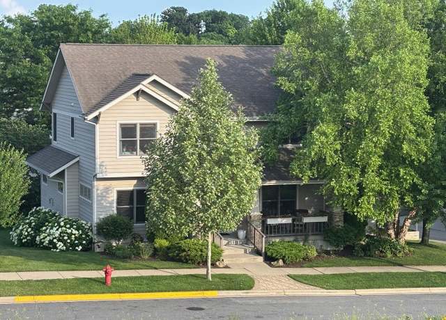 Property at 6833 Phil Lewis Way, Middleton, WI 53562, 4 beds, 4.5 baths