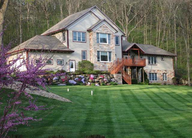 Property at 4494 Oak Valley Rd, Cross Plains, WI 53528, 5 beds, 3.5 baths
