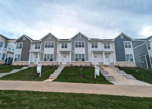 Property at 6981 Belle Fontaine Blvd, Middleton, WI 53562, 3 beds, 2.5 baths