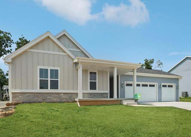 Property at 511 Buss Rd, Cottage Grove, WI 53527, 3 beds, 2.5 baths