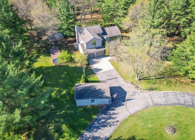 Property at 31523 Grotto Ave, Tomah, WI 54660, 3 beds, 2.5 baths