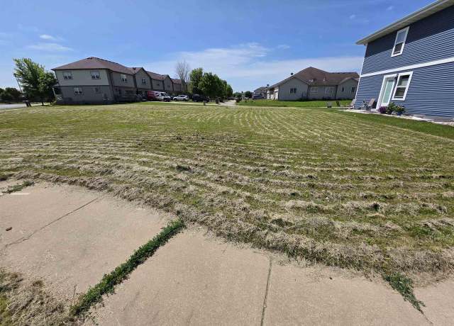 Property at 2693 Hazelnut Trl, Sun Prairie, WI 53590