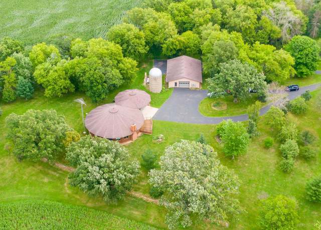 Photo of N8963 Sterk Rd, Cambria, WI 53923