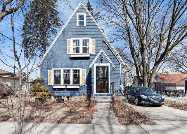 Property at 2414 La Follette Ave, Madison, WI 53704, 2 beds, 1.5 baths