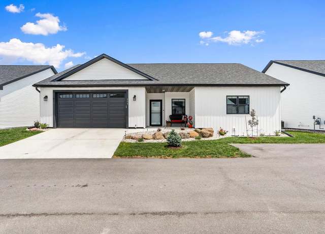 Property at 204 Bonnie Ln, Belleville, WI 53508, 3 beds, 2 baths