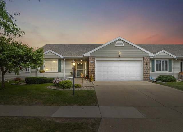 Property at 638 Kensington Sq, Stoughton, WI 53589, 3 beds, 2 baths