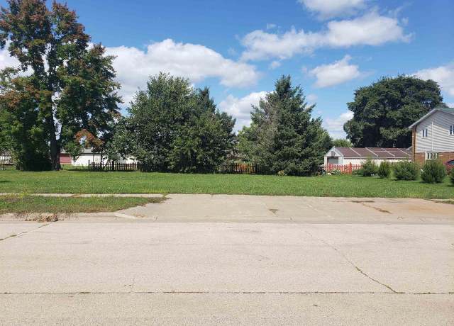 Property at 423 E Webster St, Cuba City, WI 53807