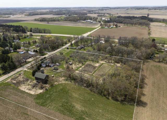 Property at 2608 County Road T, Sun Prairie, WI 53590, 2 beds, 1 bath