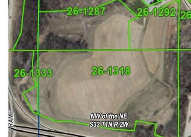 Property at 527 Badger Rd, Hazel Green, WI 53811