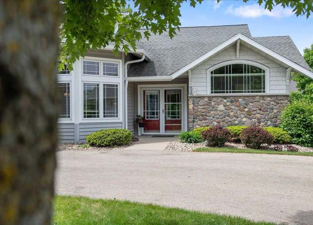 Property at 1814 Masters Ln, Madison, WI 53719, 4 beds, 3 baths