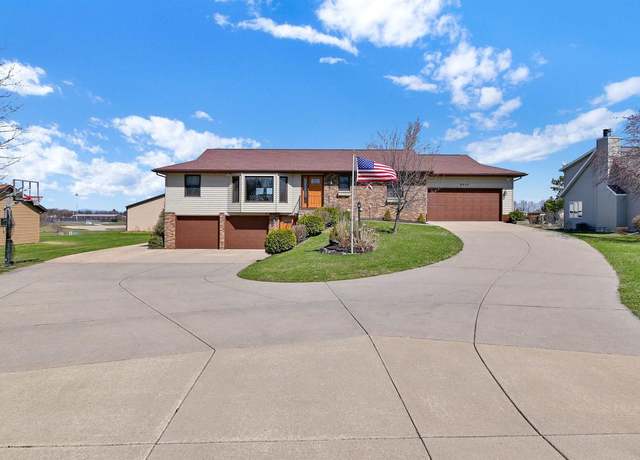 Property at 6010 Woodland Dr, Waunakee, WI 53597, 4 beds, 2.5 baths