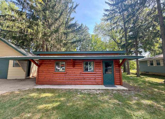 Property at N5164 Forest Glen Beach Rd, Ripon, WI 54961, 2 beds, 1 bath