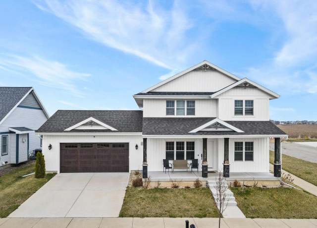 Property at 3102 Hope St, Sun Prairie, WI 53590, 5 beds, 3.5 baths
