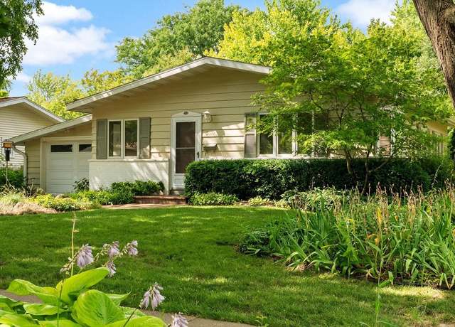 Property at 5010 Manor Xing, Madison, WI 53711, 3 beds, 1 bath