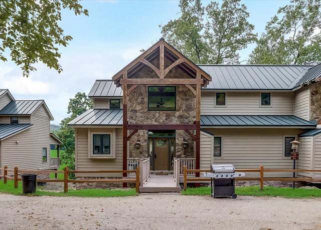 Property at S6330 Bluff Rd #4, Merrimac, WI 53561, 3 beds, 3 baths