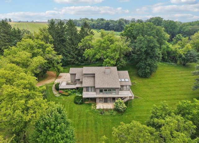 Property at 2550 County Rd E, Mount Horeb, WI 53572, 4 beds, 3.5 baths