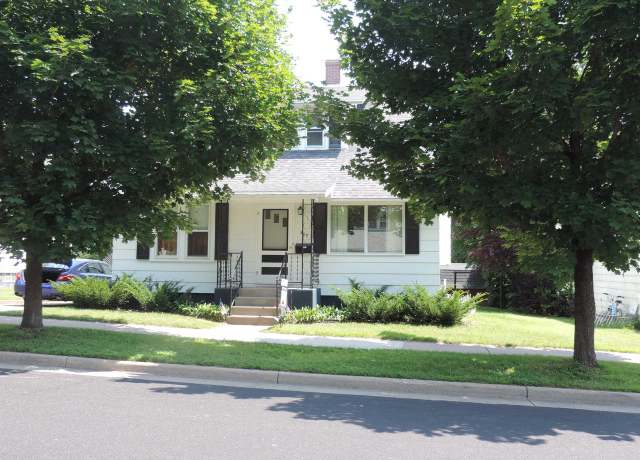 Property at 809 N 5th Ave, Wausau, WI 54401, 4 beds, 2 baths