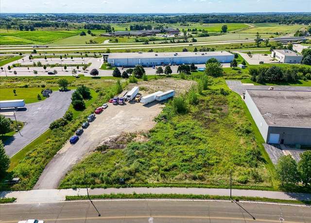 Property at 805 Progress Way, Sun Prairie, WI 53590