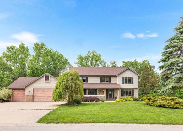 Property at 1288 Whippletree Ln, Neenah, WI 54956, 4 beds, 2.5 baths