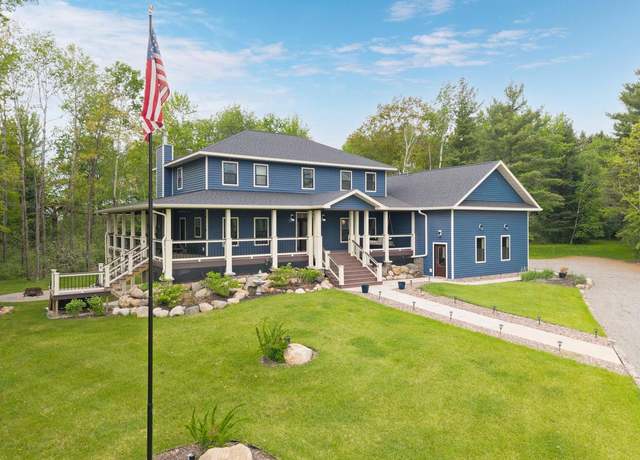 Property at W6880 Maplewood Ln, Medford, WI 54451, 4 beds, 4.5 baths