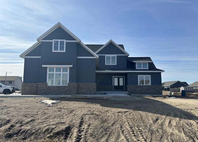 Property at 3196 Jackdaws Dr, Beloit, WI 53511, 4 beds, 2.5 baths
