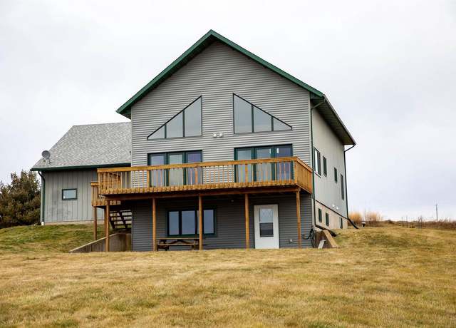 Property at 9505 Highway 133, Cassville, WI 53806, 2 beds, 2.5 baths