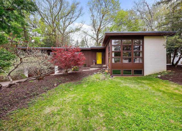 Property at 1406 W Skyline Dr, Madison, WI 53705, 4 beds, 2 baths