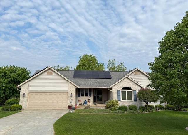 Property at 1316 Troon Dr, Sun Prairie, WI 53590, 4 beds, 3 baths